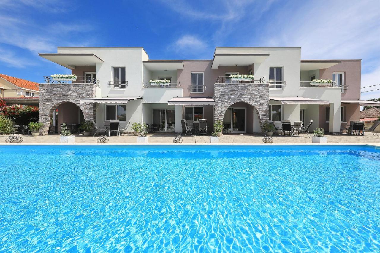 Apartments Punta Privlaka  Extérieur photo