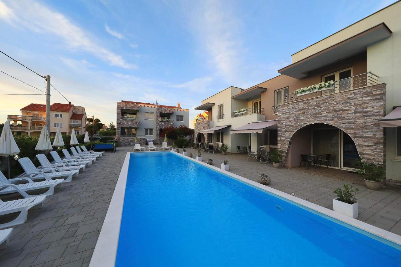 Apartments Punta Privlaka  Extérieur photo