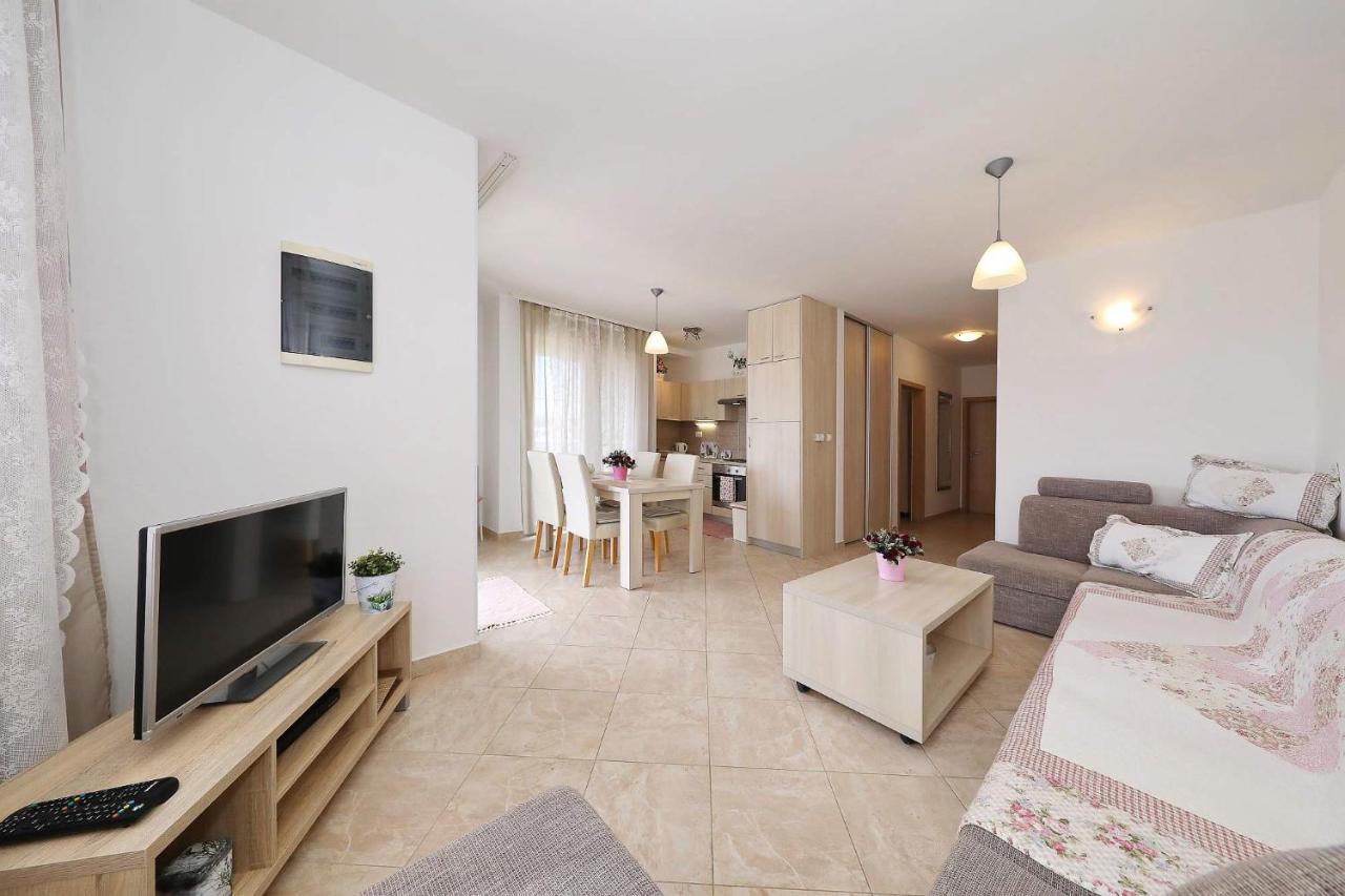 Apartments Punta Privlaka  Extérieur photo