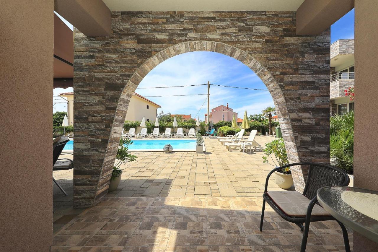 Apartments Punta Privlaka  Extérieur photo