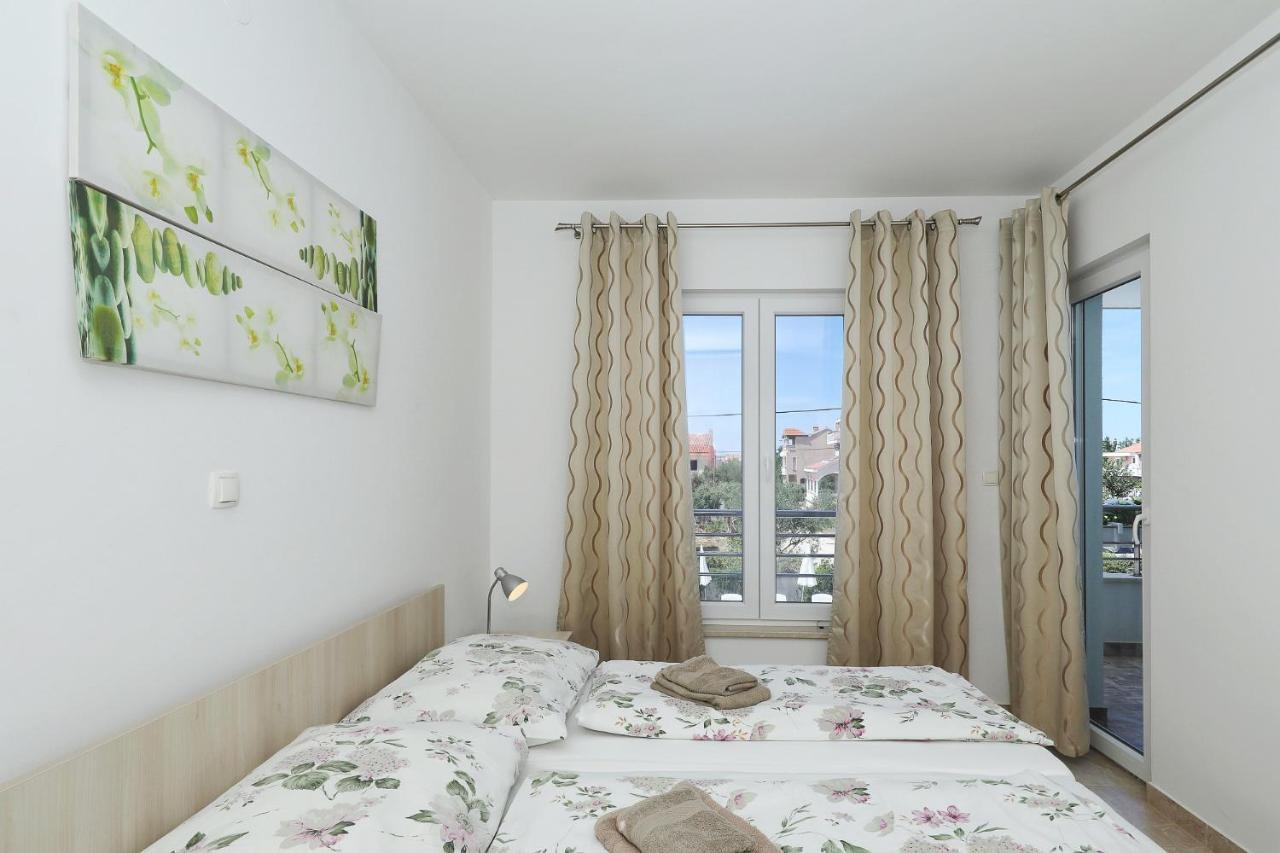 Apartments Punta Privlaka  Extérieur photo