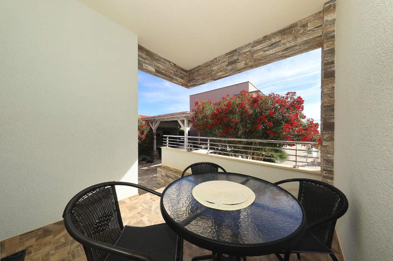 Apartments Punta Privlaka  Extérieur photo